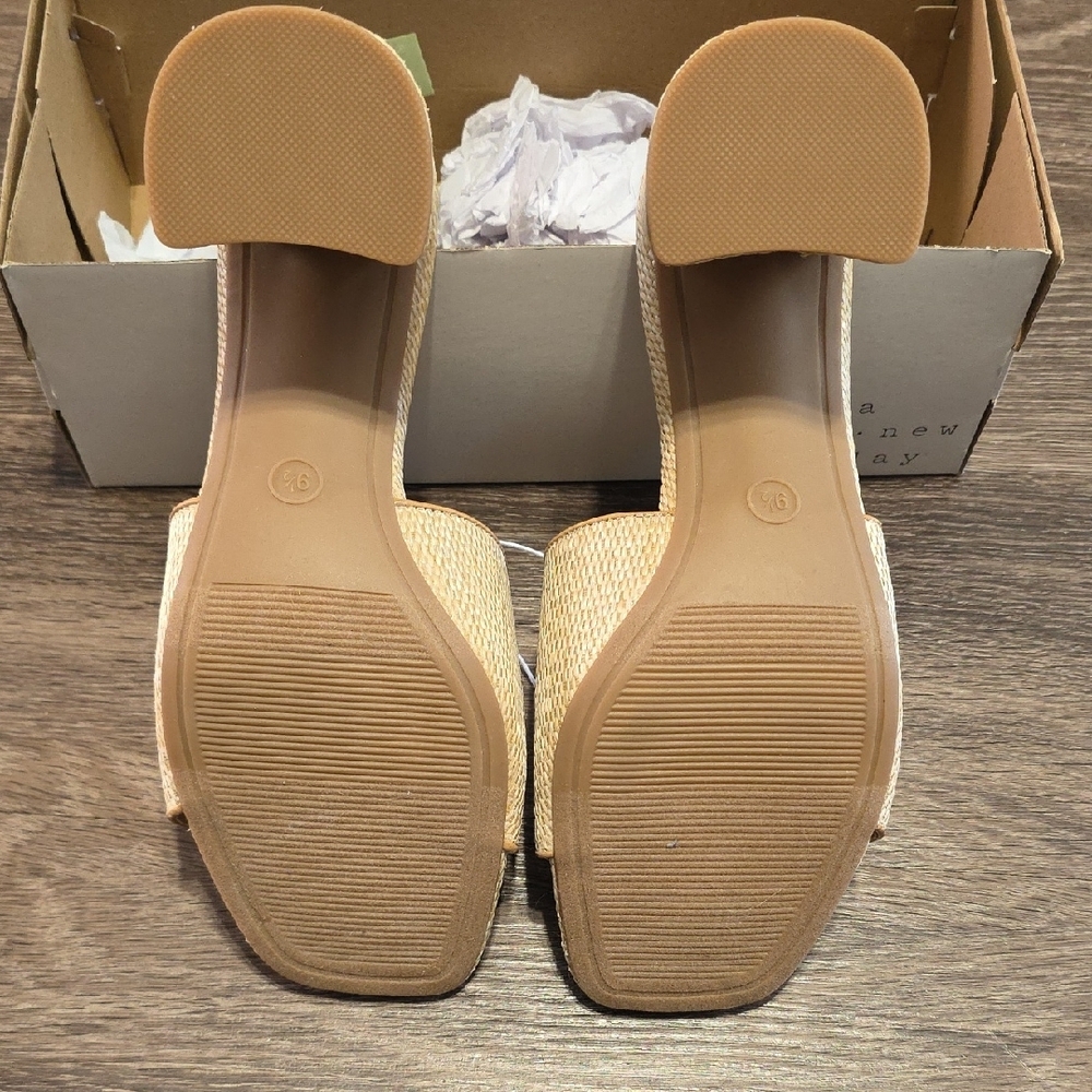 A New Day Women's Cream Mules with Gold Accent - Picture 2 of 4